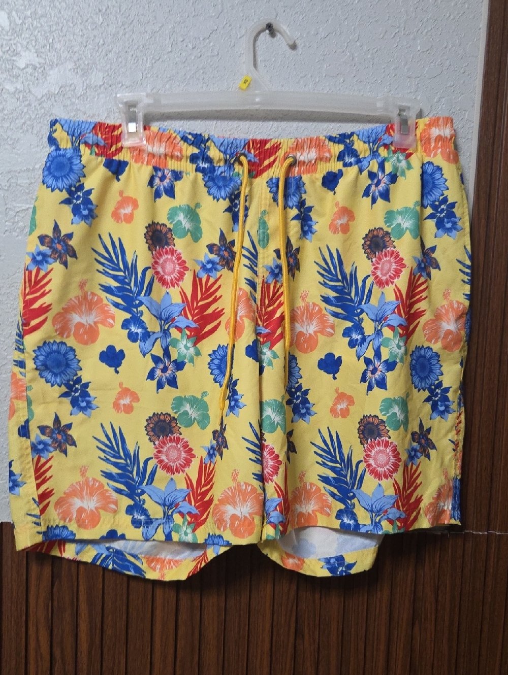 Club Room Yellow Floral & Tropical Print Swim Trunks